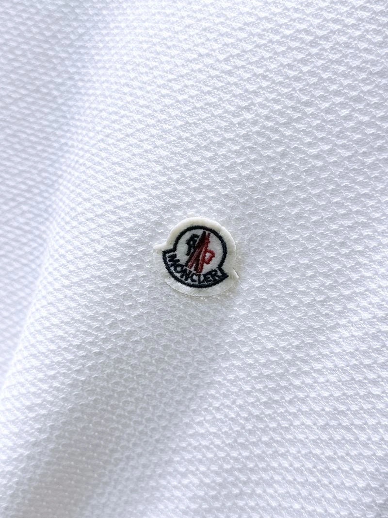 Stylish Moncler T-Shirts 141731