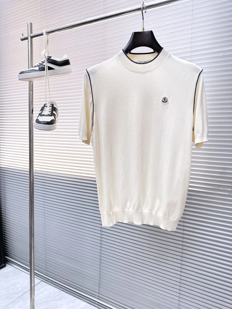 Chic Moncler T-Shirts 141730