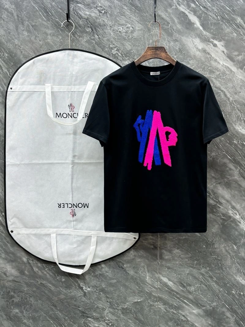 Trendsetting Moncler T-Shirts 141729