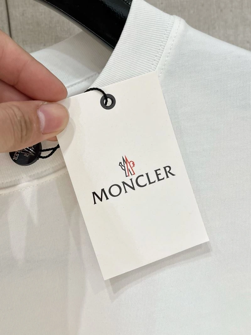 Moncler T-Shirts Reliable 141722