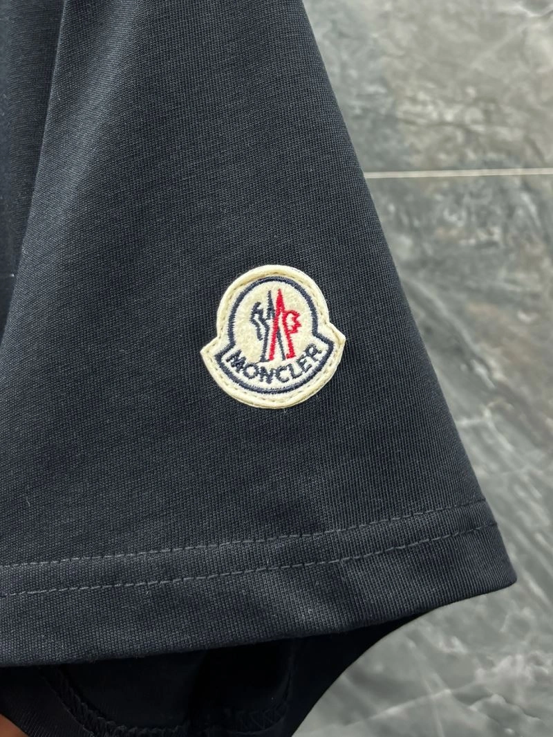 Moncler T-Shirts Upgraded 141720