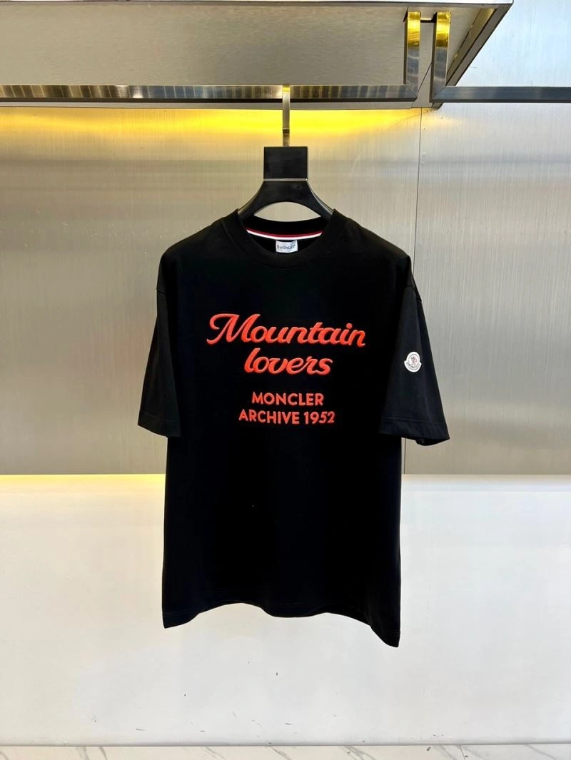 Timeless Moncler T-Shirts 141715