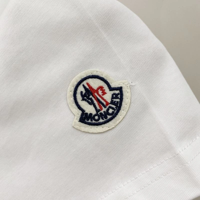 Durable Moncler T-Shirts 141705