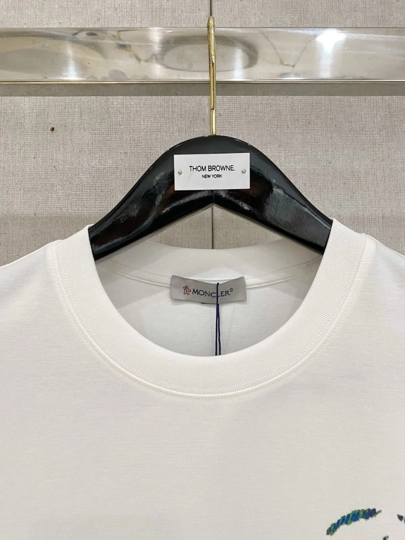 Moncler T-Shirts UrbanStyle 141700