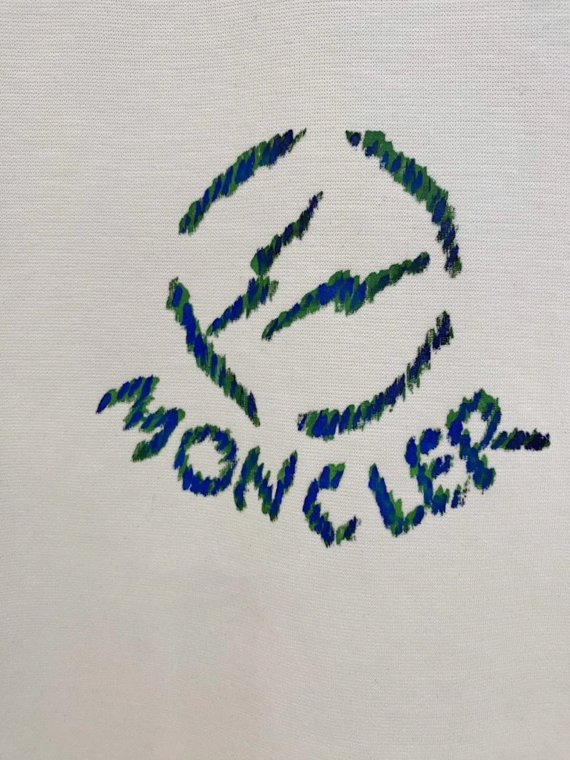 Moncler T-Shirts UrbanStyle 141700