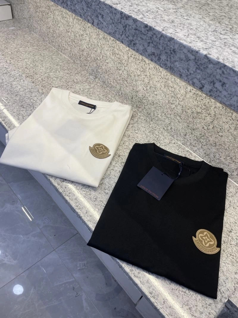 Unisex Moncler T-Shirts 141706
