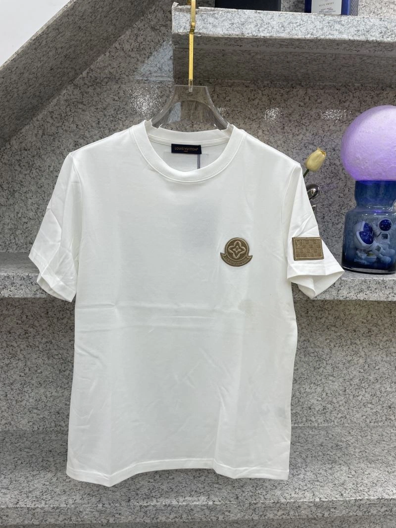 Unisex Moncler T-Shirts 141706