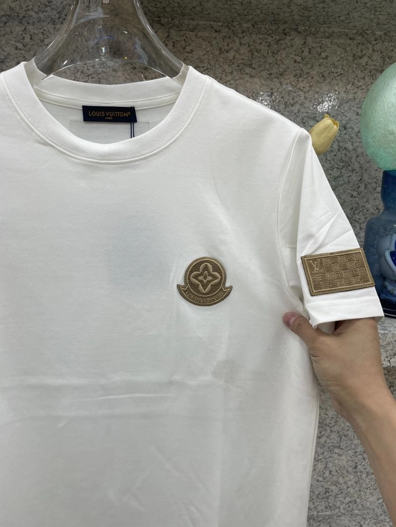 Unisex Moncler T-Shirts 141706