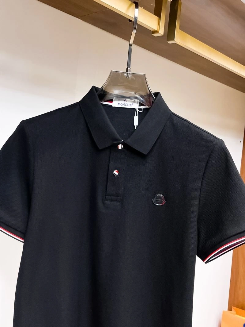 Moncler T-Shirts Practical 141711