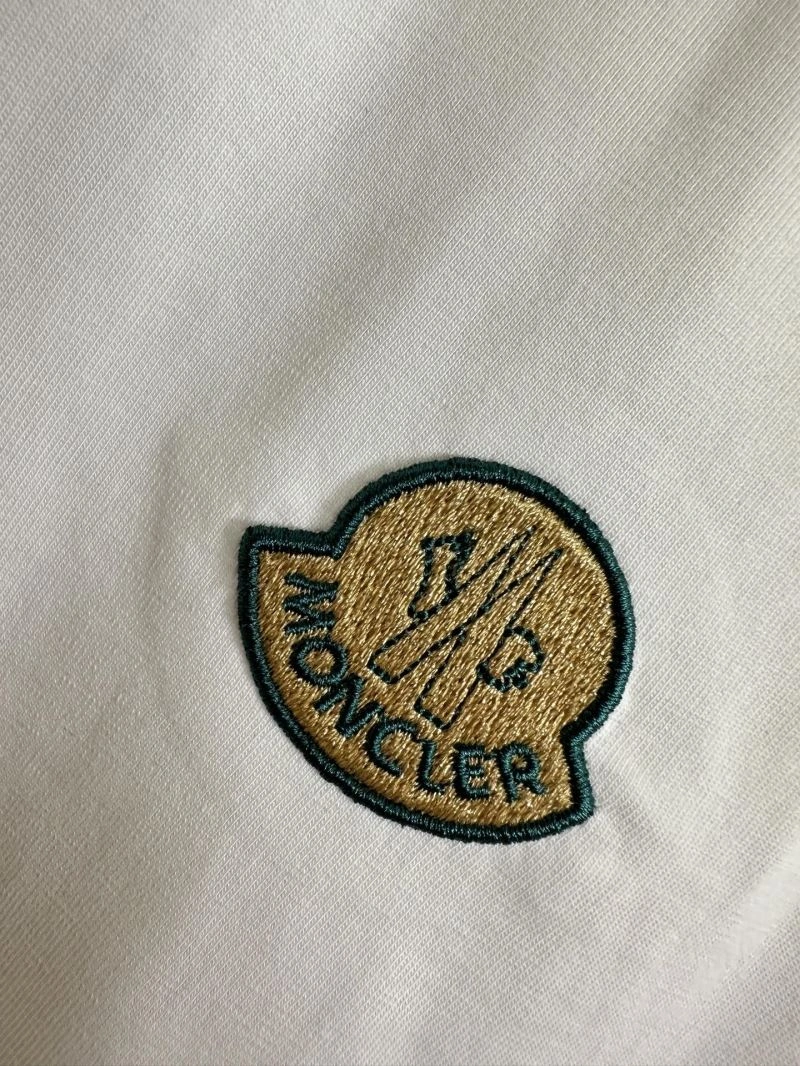 Moncler T-Shirts Breathable 141696