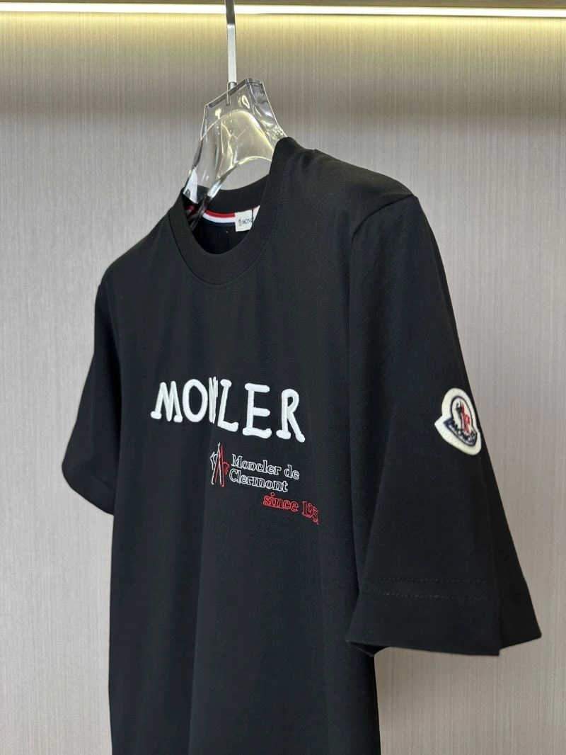 Trendy Moncler T-Shirts 141702