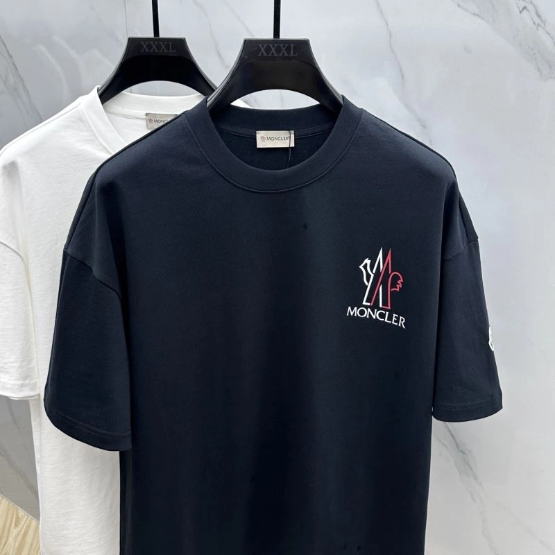 Resilient Moncler T-Shirts 141719