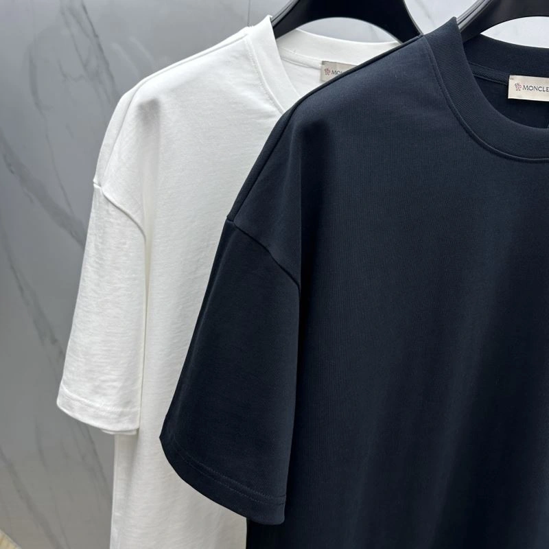 Resilient Moncler T-Shirts 141719
