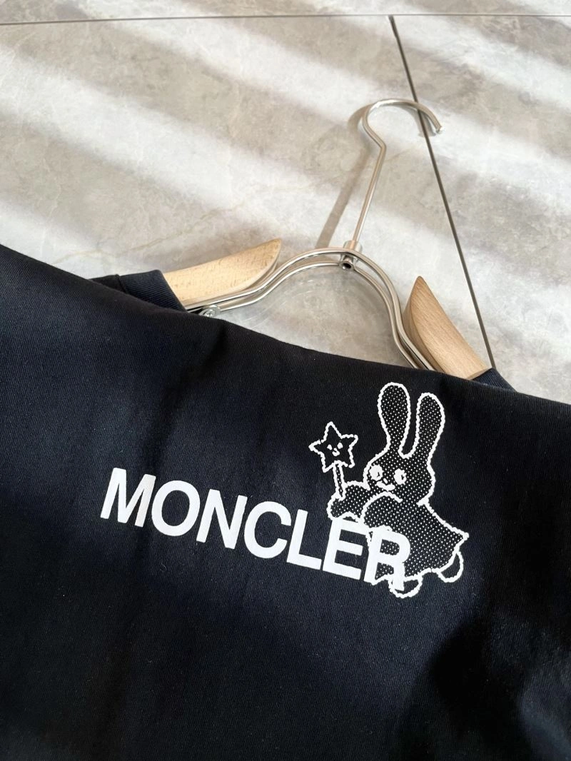 Sustainable Moncler T-Shirts 141708