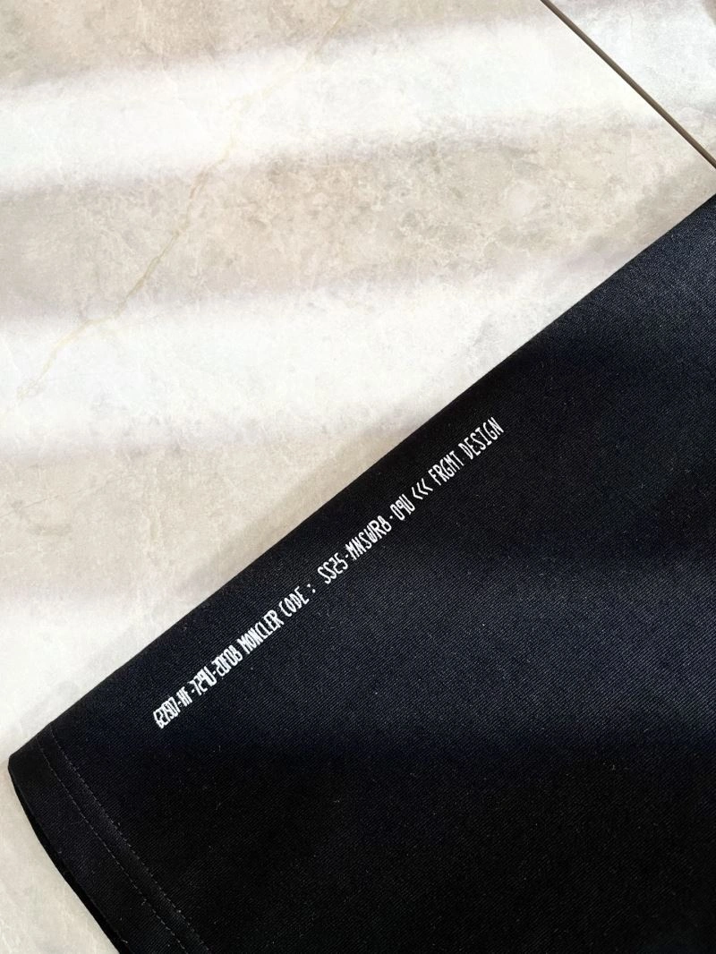Sustainable Moncler T-Shirts 141708