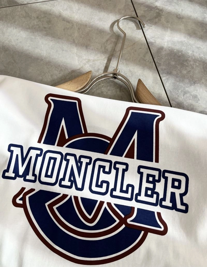 TravelReady Moncler T-Shirts 141690