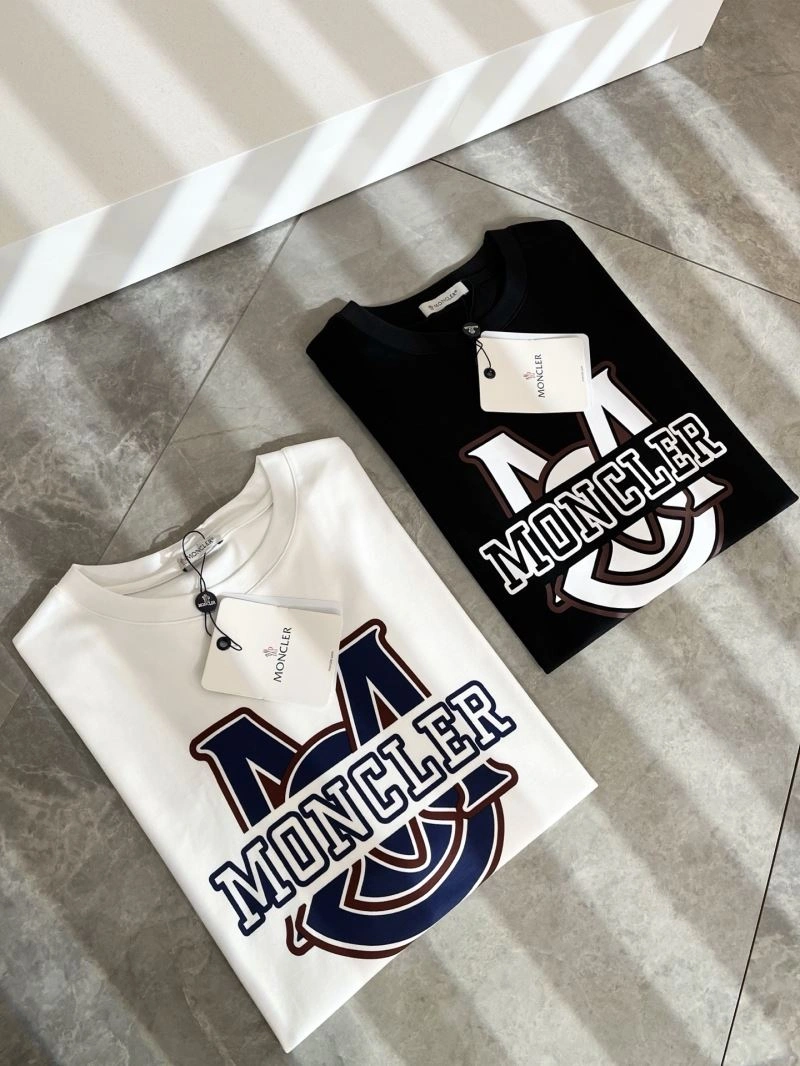 TechFriendly Moncler T-Shirts 141692