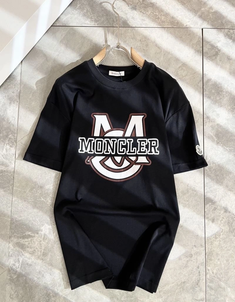 TechFriendly Moncler T-Shirts 141692