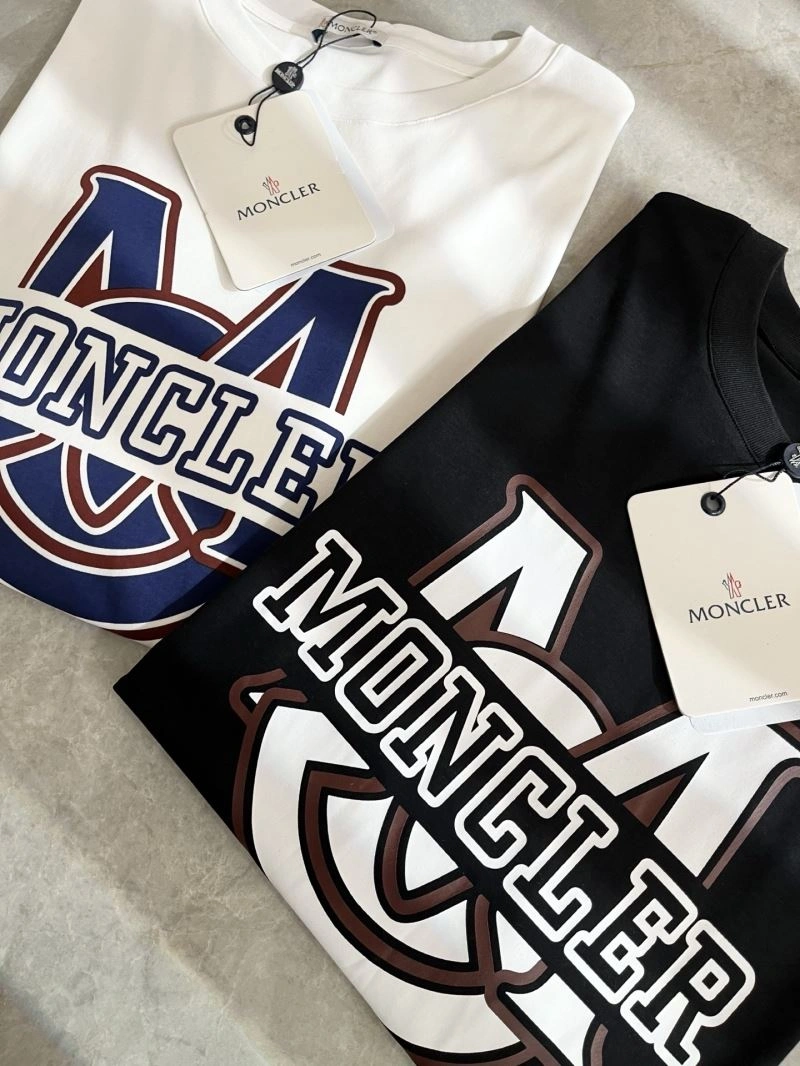 TechFriendly Moncler T-Shirts 141692