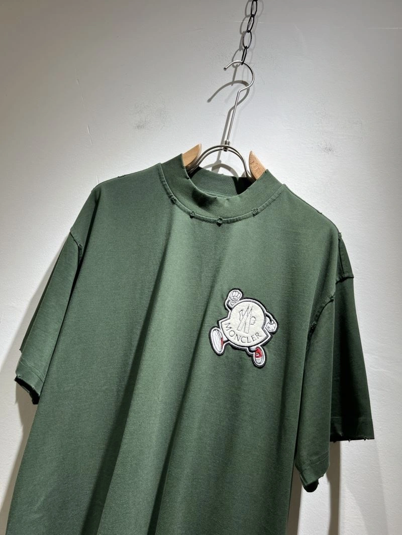 Tailored Moncler T-Shirts 141685
