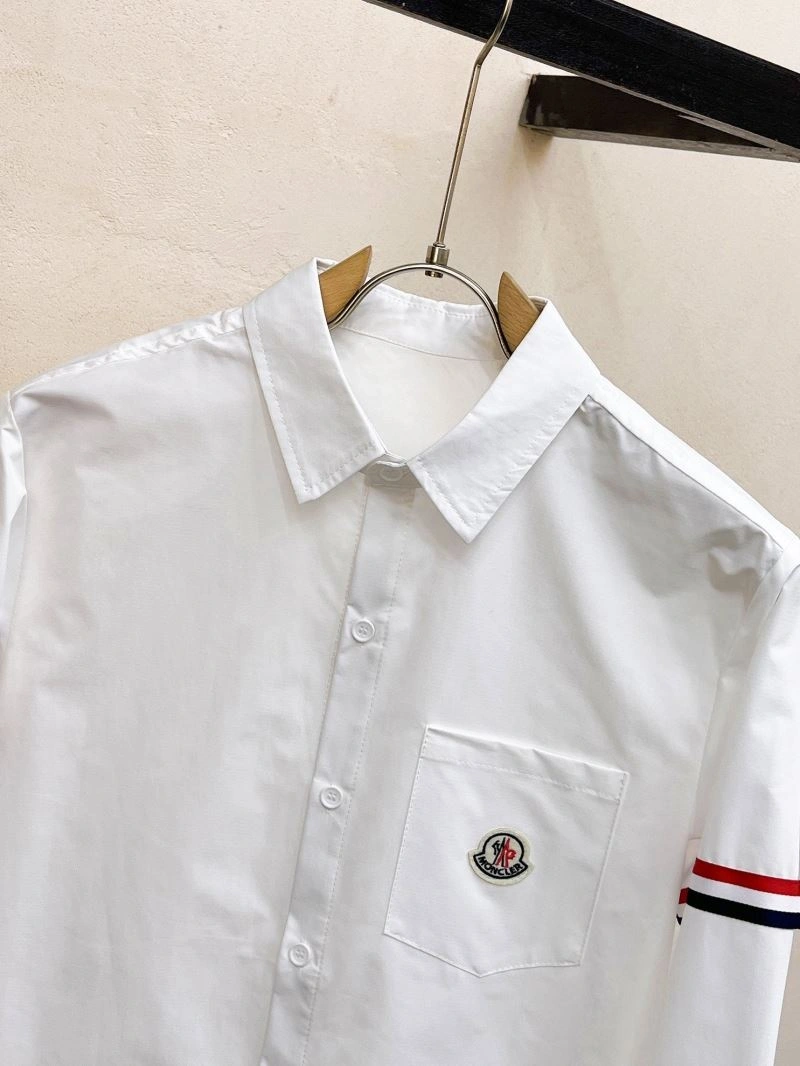 Moncler T-Shirts Contemporary 141683