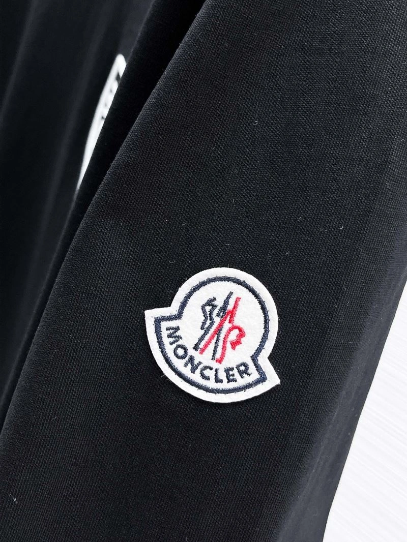 Moncler T-Shirts TechFriendly 141676