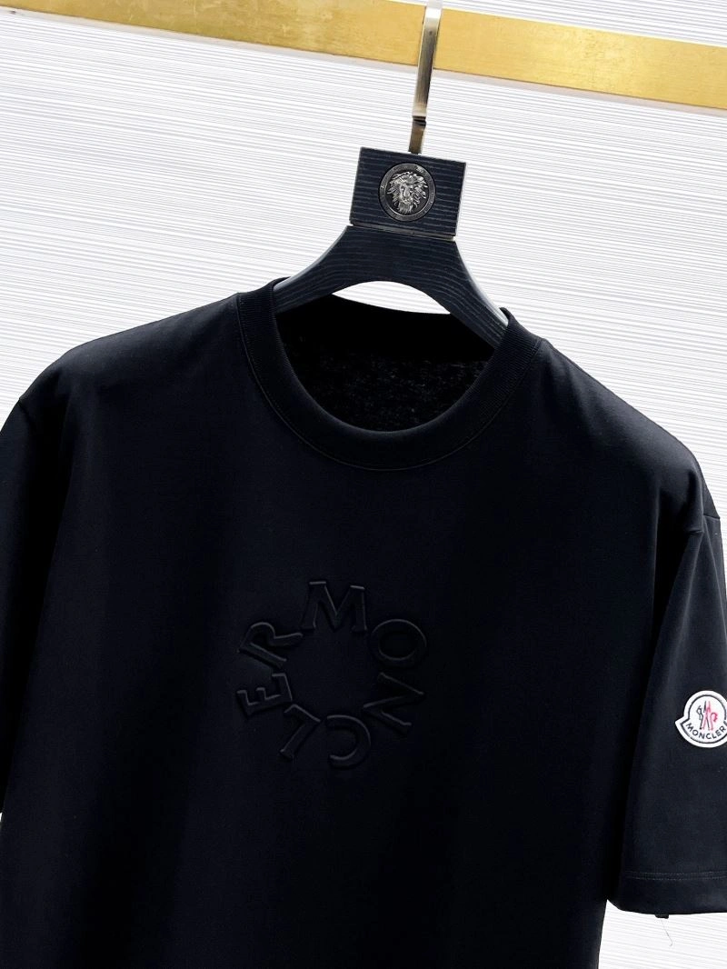 Comfortable Moncler T-Shirts 141673