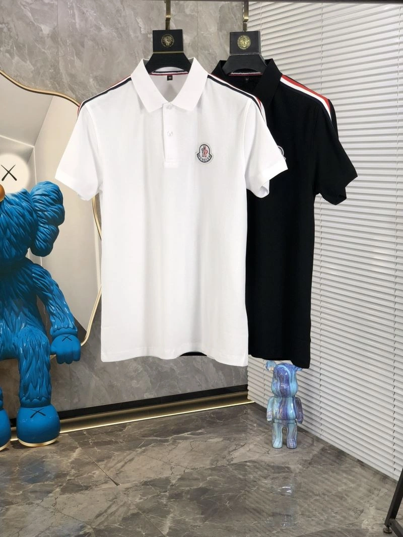 WellDesigned Moncler T-Shirts 141668