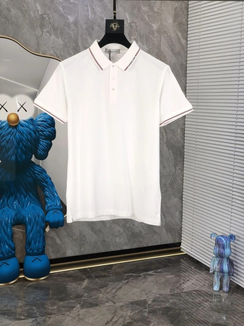 Moncler T-Shirts Functional 141658
