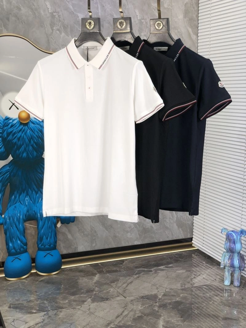 Moncler T-Shirts Functional 141658