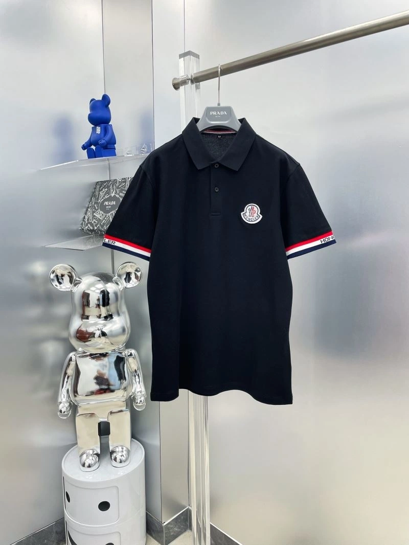 Moncler T-Shirts Unisex 141662