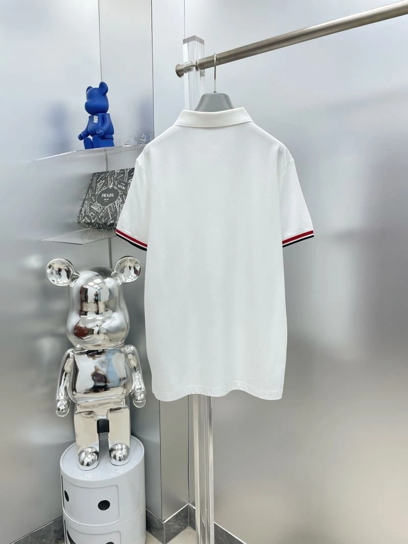 Moncler T-Shirts Lightweight 141661