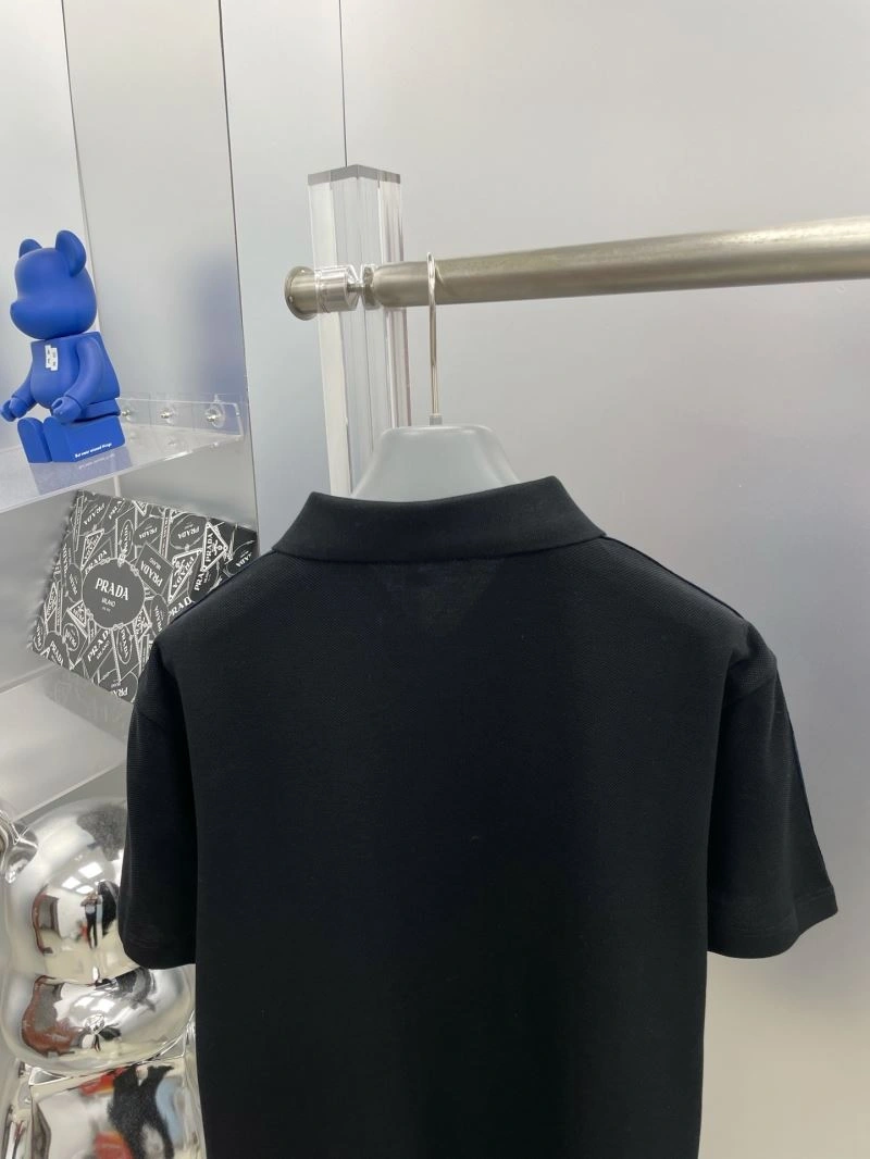 Moncler T-Shirts Soft 141669