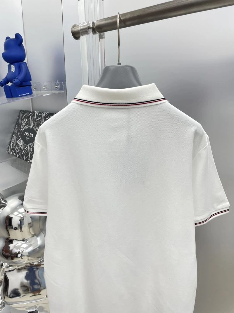 Moncler T-Shirts Lightweight 141654
