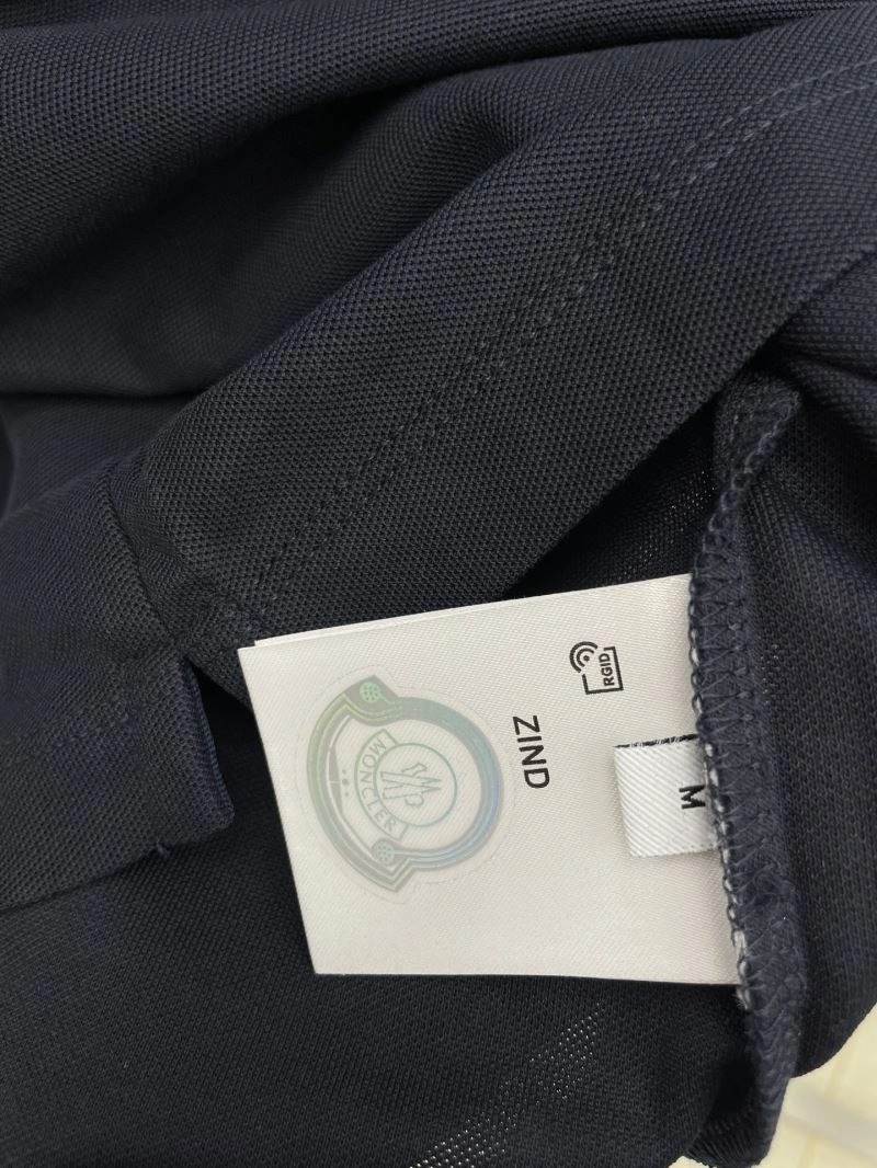 Moncler T-Shirts Functional 141674