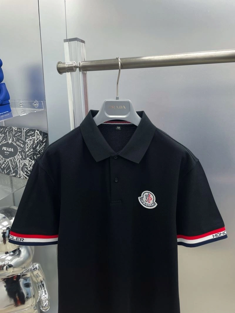 Moncler T-Shirts Premium 141647