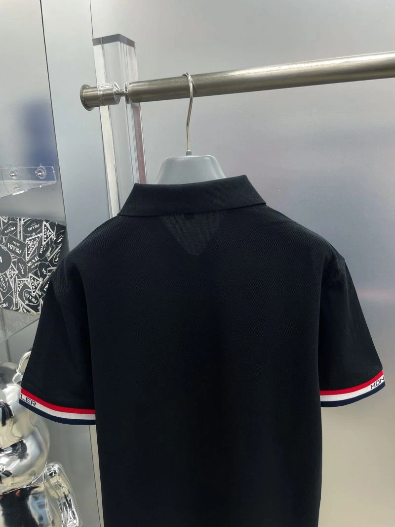Moncler T-Shirts Premium 141647