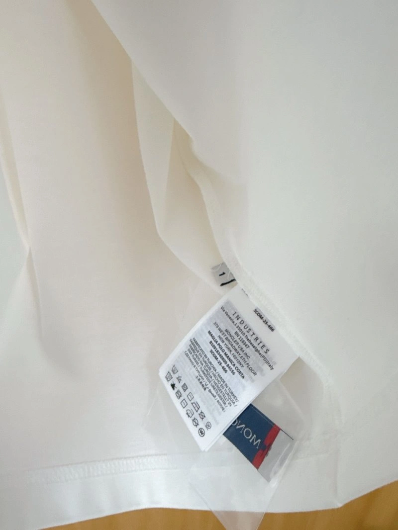 Moncler T-Shirts Sporty 139674