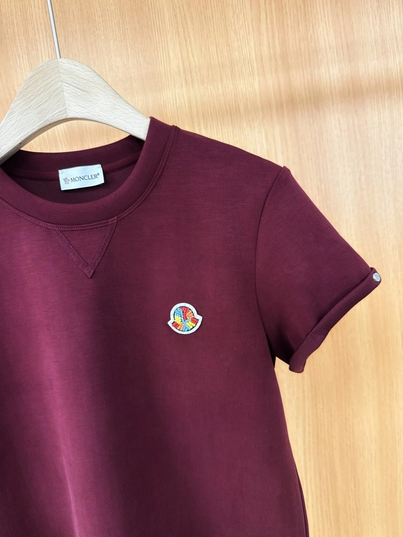 Moncler T-Shirts GoodFit 139779