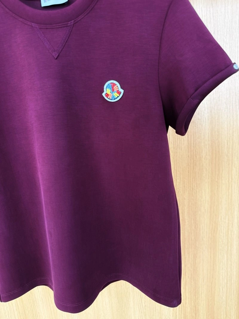 Moncler T-Shirts GoodFit 139779