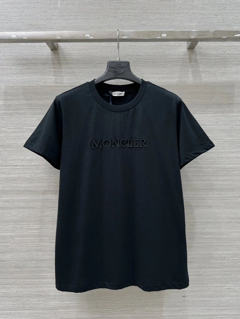 Moncler T-Shirts Durable 139781