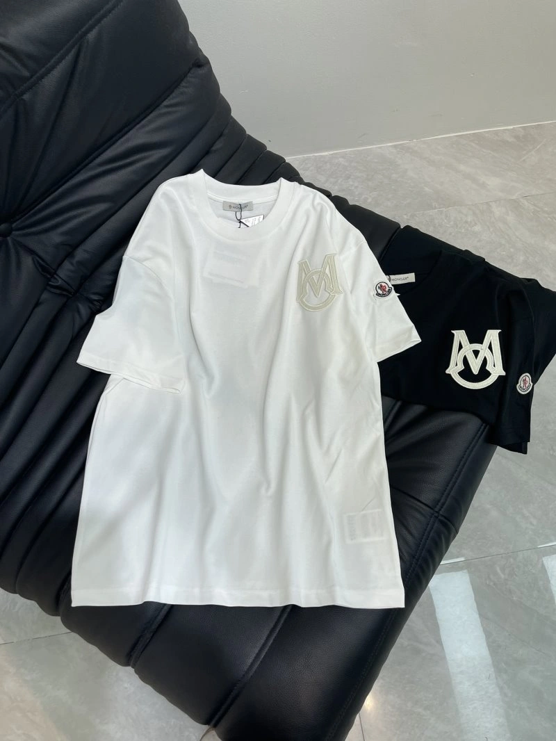 Moncler T-Shirts OdorResistant 139595