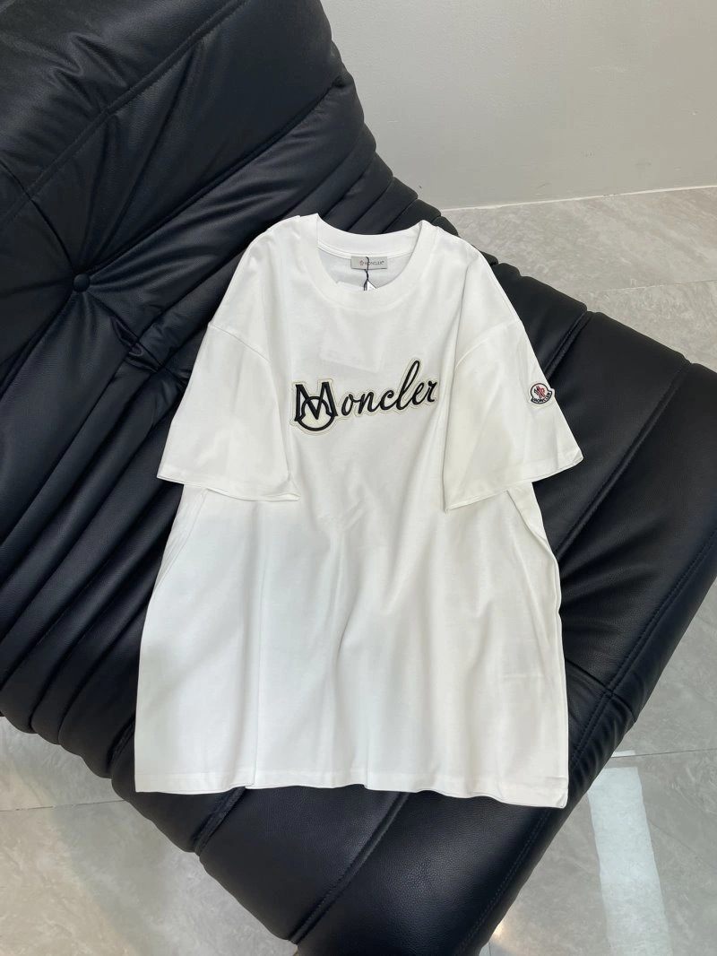 MultiPurpose Moncler T-Shirts 139596