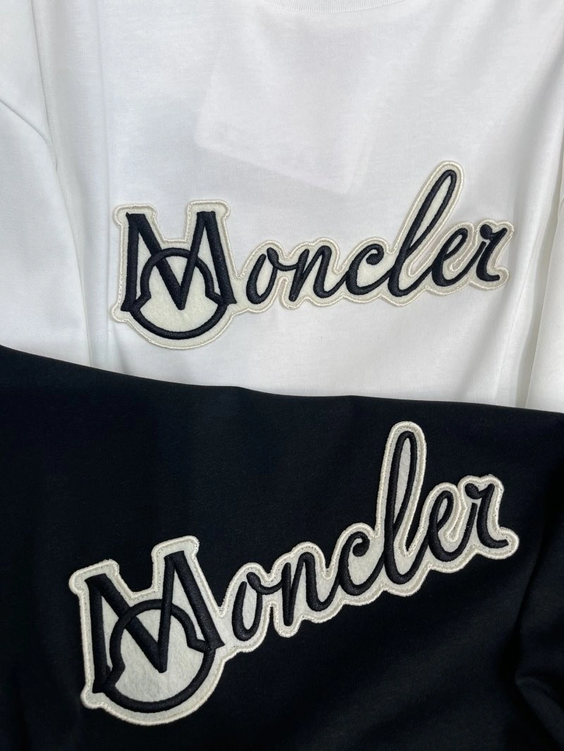 MultiPurpose Moncler T-Shirts 139596