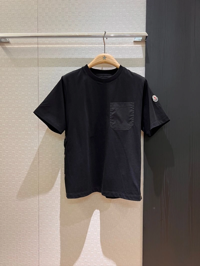 Moncler T-Shirts Tailored 139618