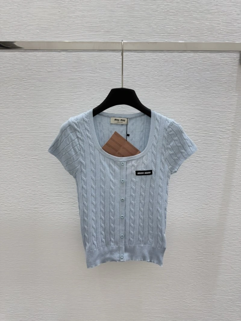 Seasonal Moncler T-Shirts 139592