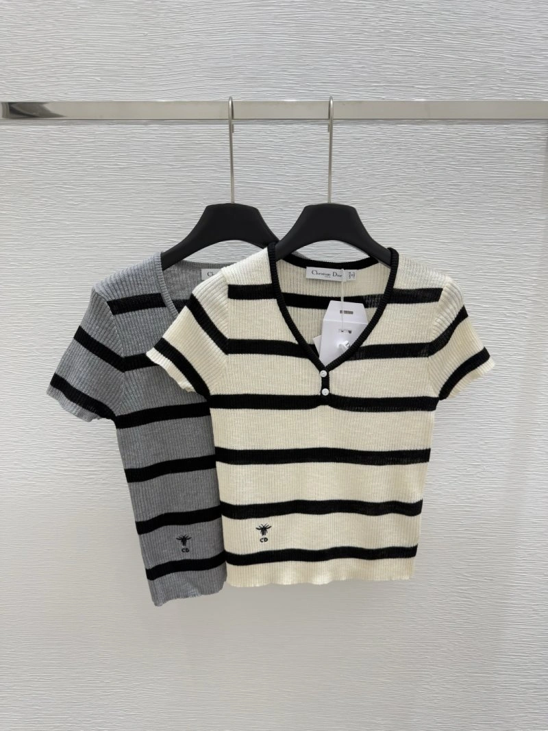 Moncler T-Shirts GoAnywhere 139612