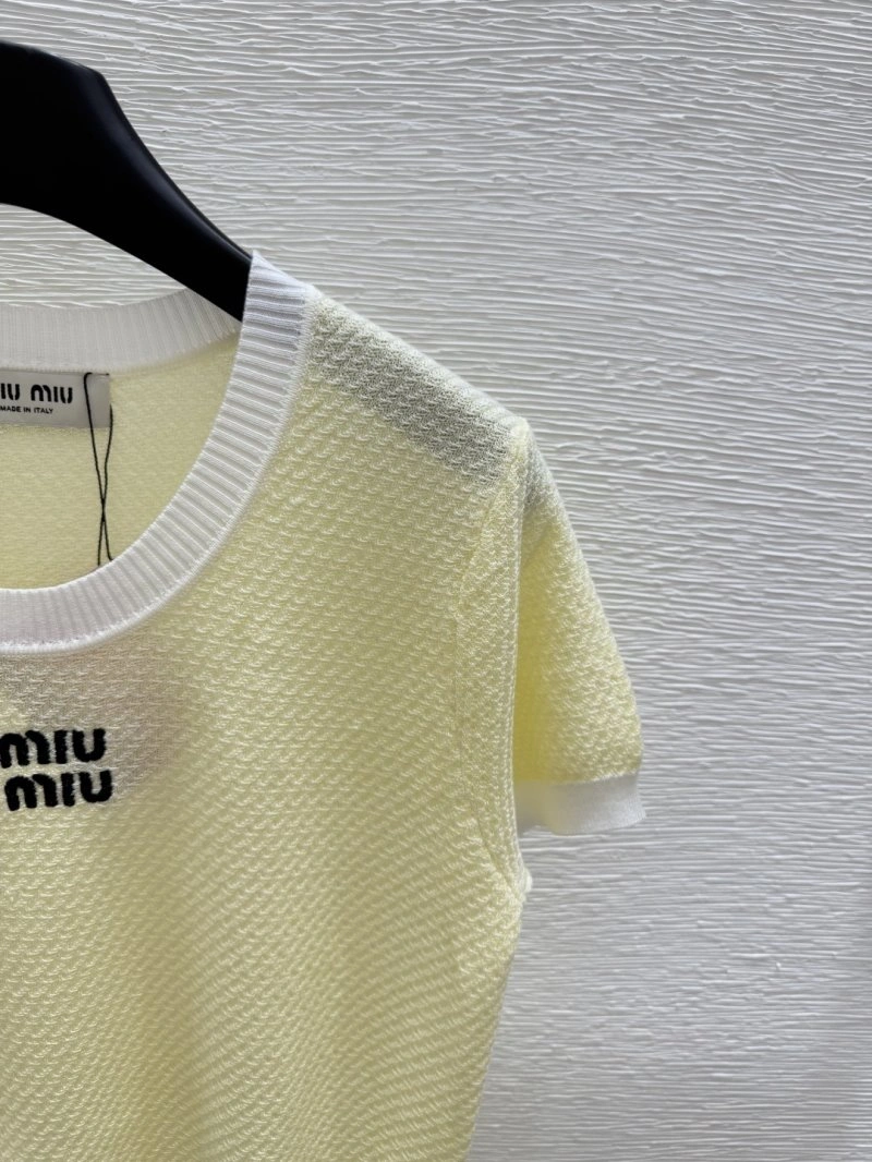 Durable Moncler T-Shirts 139578