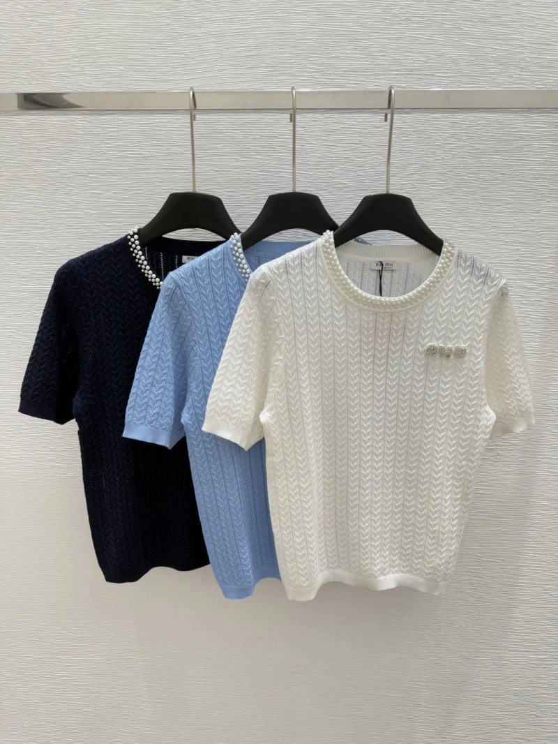 Moncler T-Shirts Modern 139577