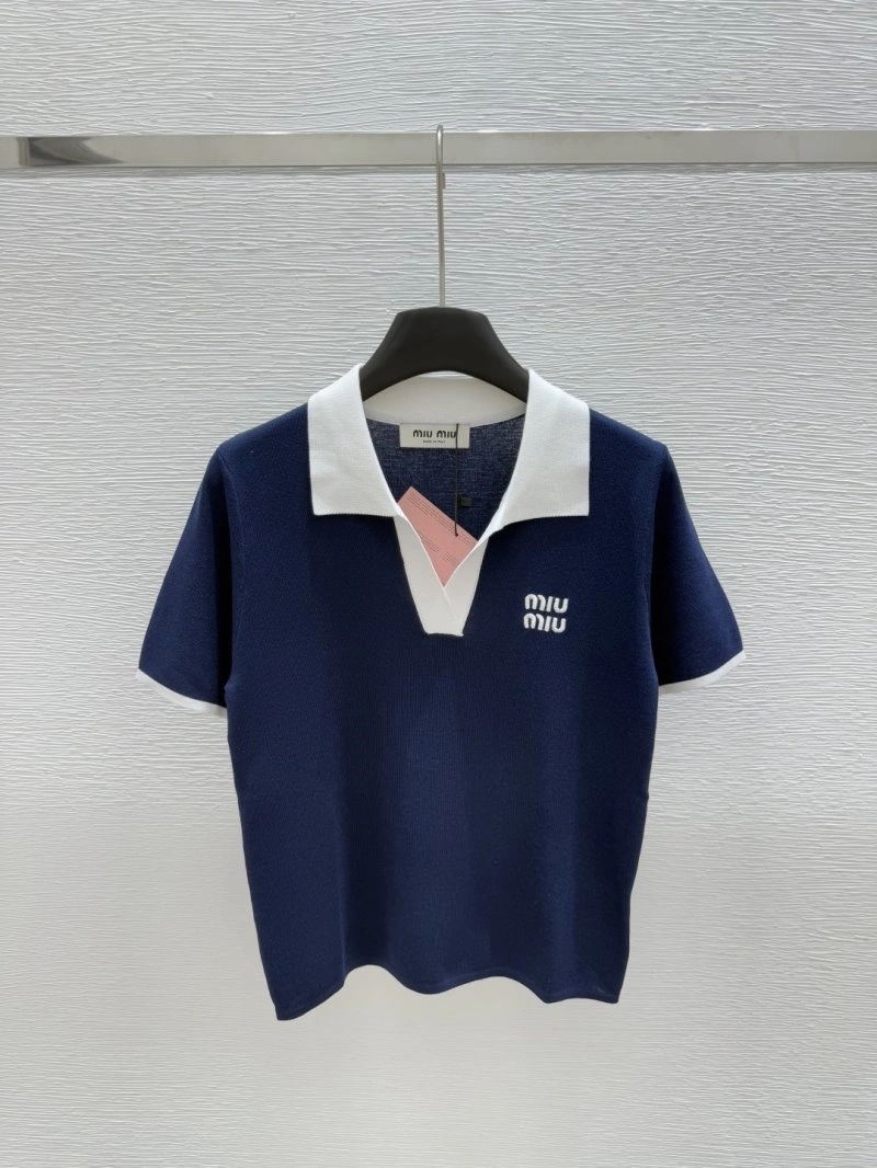 Moncler T-Shirts Casual 139575